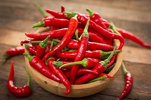 Ớt kích thích giải phóng endorphin giúp tăng cường ham muốn 
