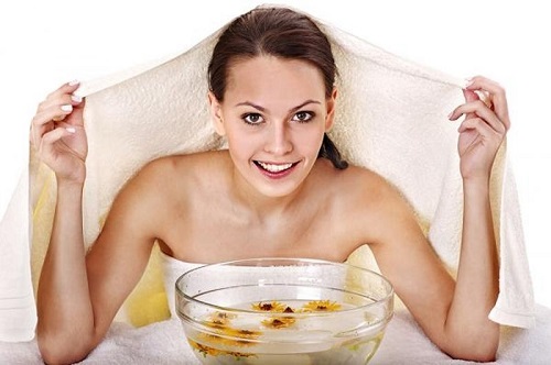 Xông hơi là cách trị dị ứng da mặt hiệu quả