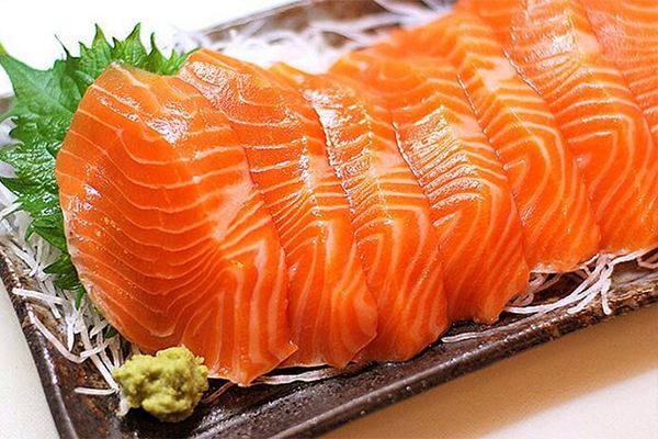 Cá chứa nhiều dinh dưỡng và cung cấp canxi hữu hiệu 