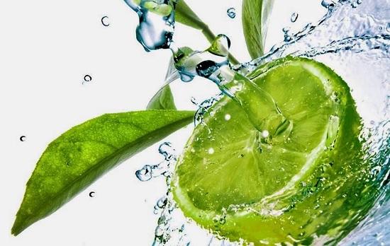 Chanh tươi loại bỏ sắc tố gây sạm da, tàn nhang