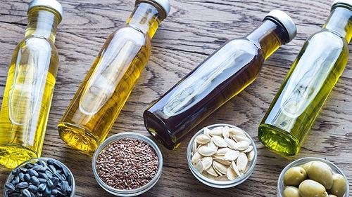 Người mắc bệnh gan nhiễm mỡ nên sử dụng dầu thực vật