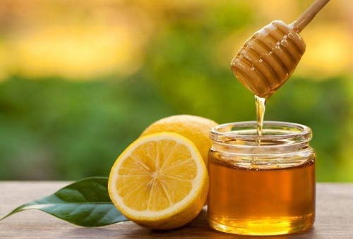 Chữa ho có đờm bằng mật ong và chanh an toàn, lành tính