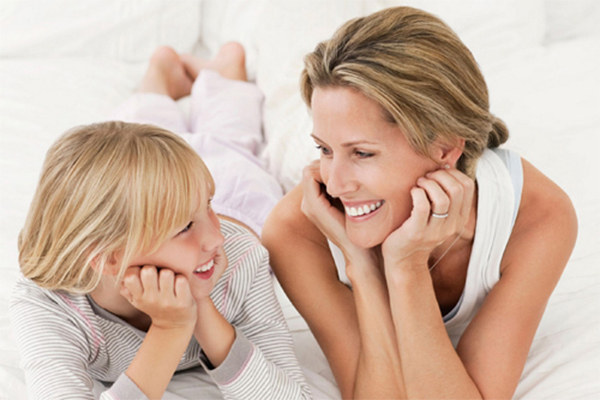 Các bậc phụ huynh hãy cùng bé vượt qua khủng hoảng giai đoạn dậy thì 