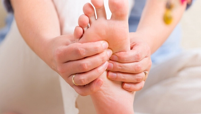 Thừa Vitamin B6: Triệu Chứng và Cách Xử Lý