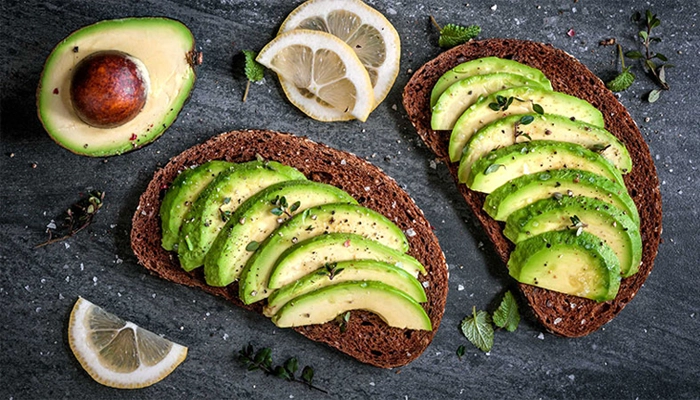 Thừa Vitamin E Có Thể Nguy Hiểm Hơn Bạn Nghĩ?